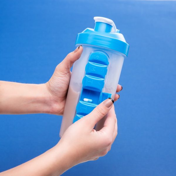 COQUETELEIRA-COM-PORTA-COMPRIMIDO